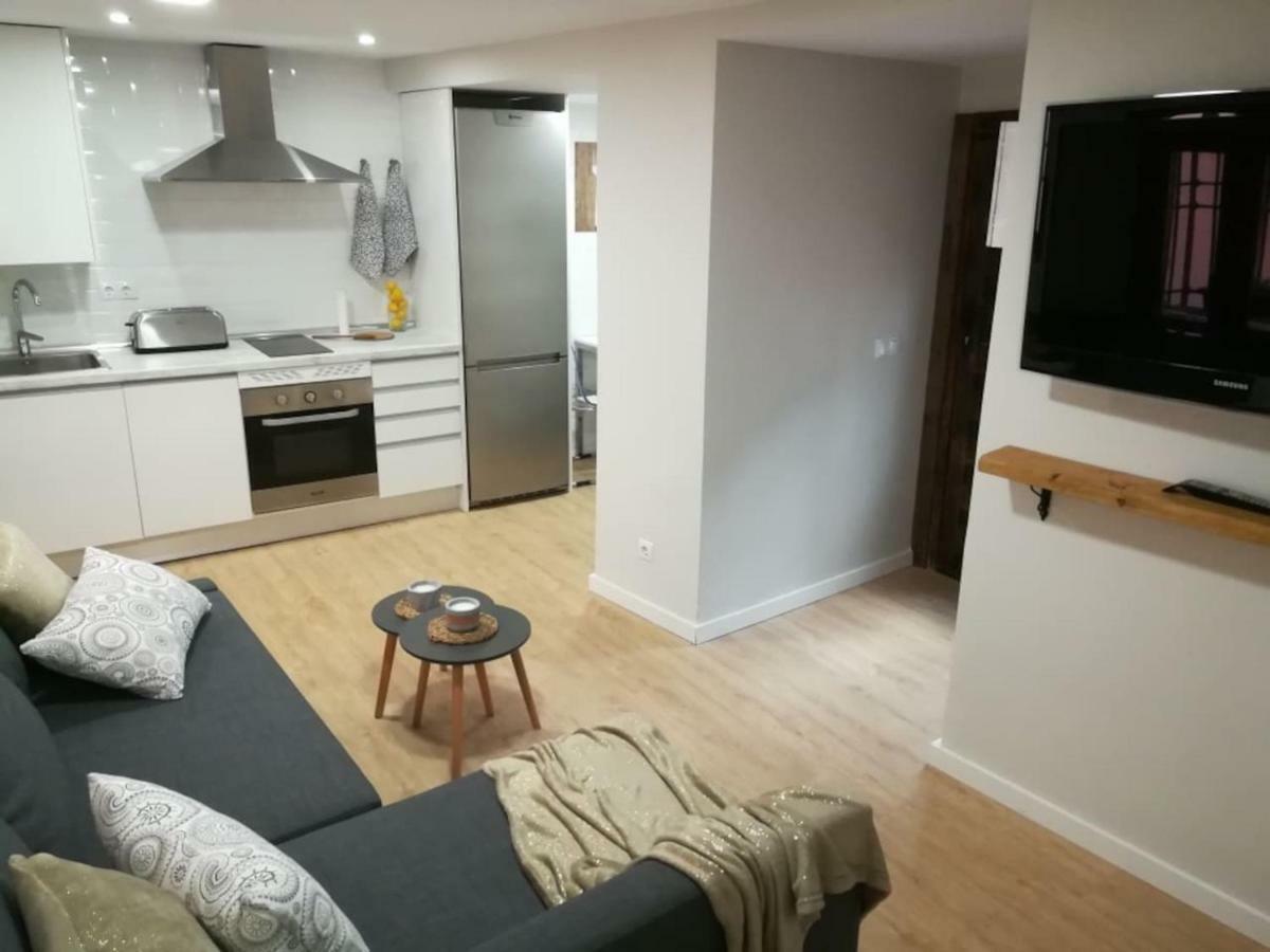 Apartamento Ilarcuris Con Patio Privado Toledo Luaran gambar