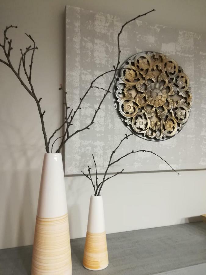 Apartamento Ilarcuris Con Patio Privado Toledo Luaran gambar
